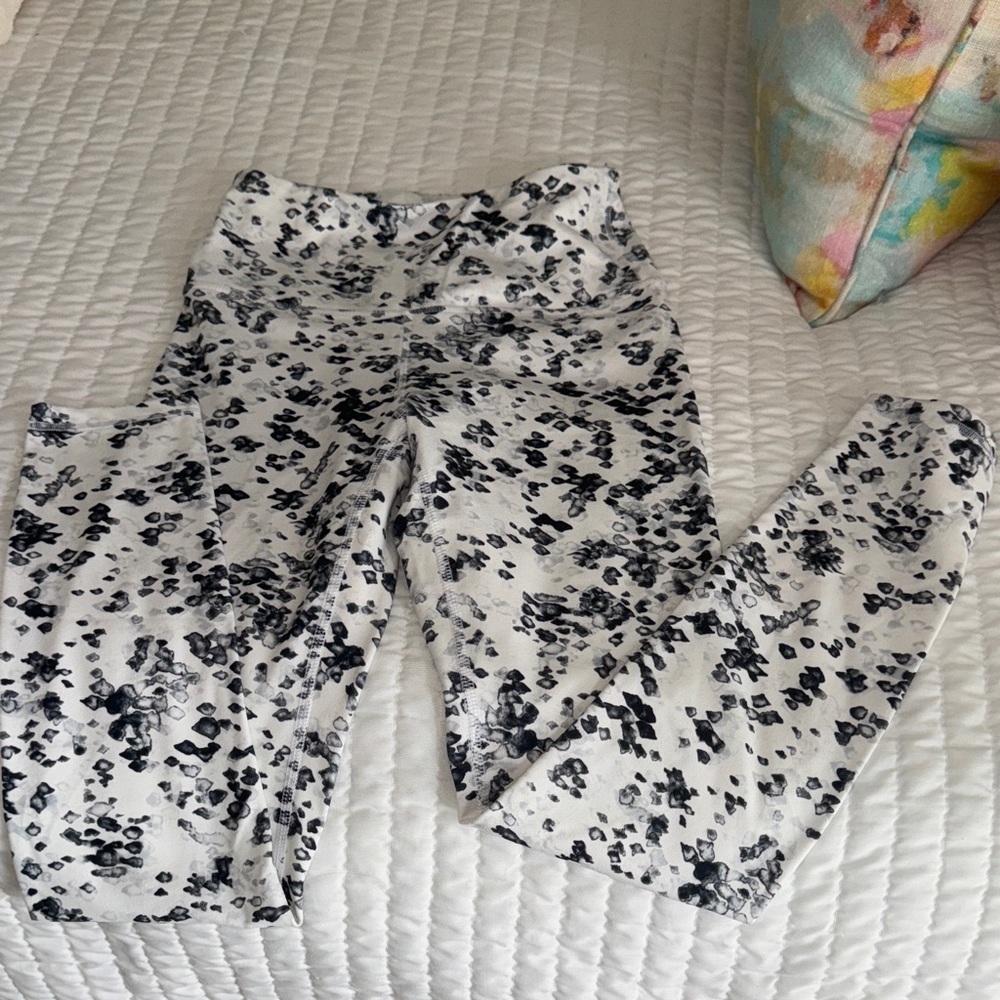 Black and White Leggings